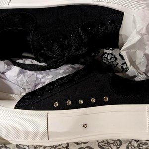 Alexander McQueen Men's Tonal Canvas Low-Top Sneakers - Men Size 10 EU 43 NIB